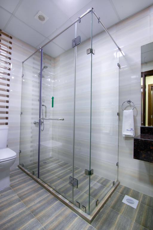 Belle Tower Apartments Manamah Kamer foto