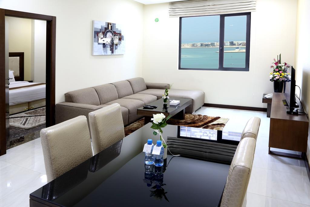 Belle Tower Apartments Manamah Buitenkant foto