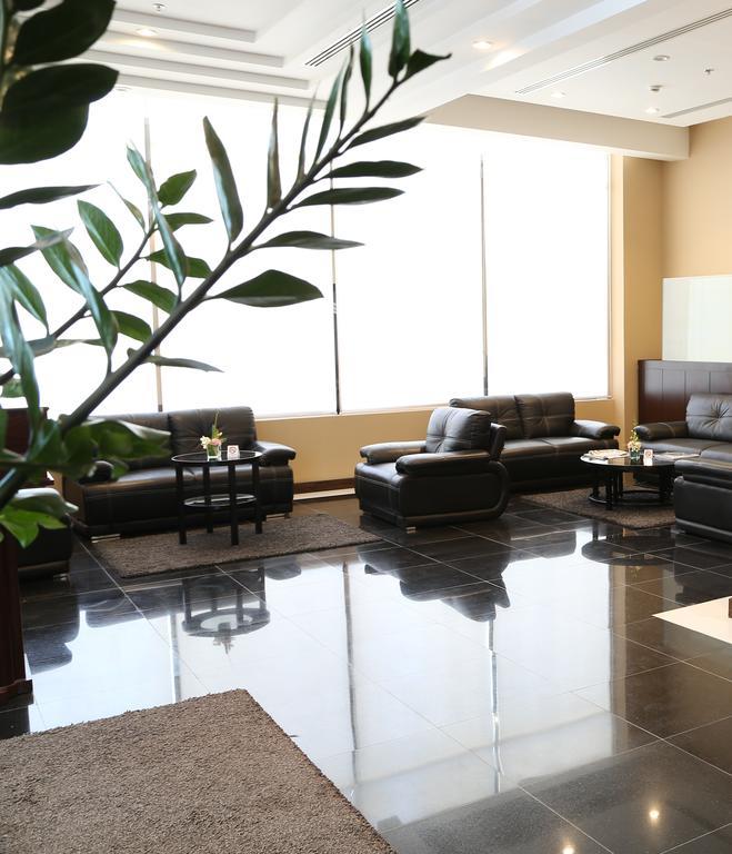 Belle Tower Apartments Manamah Buitenkant foto