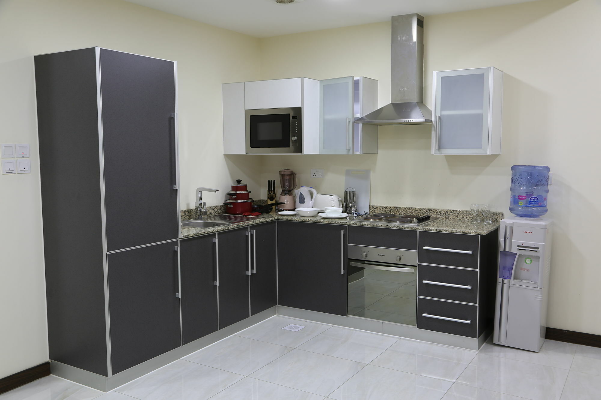 Belle Tower Apartments Manamah Buitenkant foto