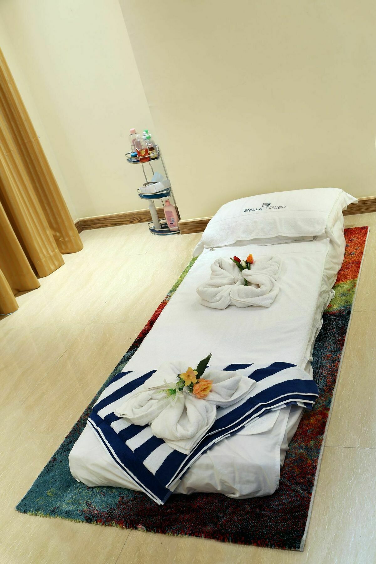 Belle Tower Apartments Manamah Buitenkant foto