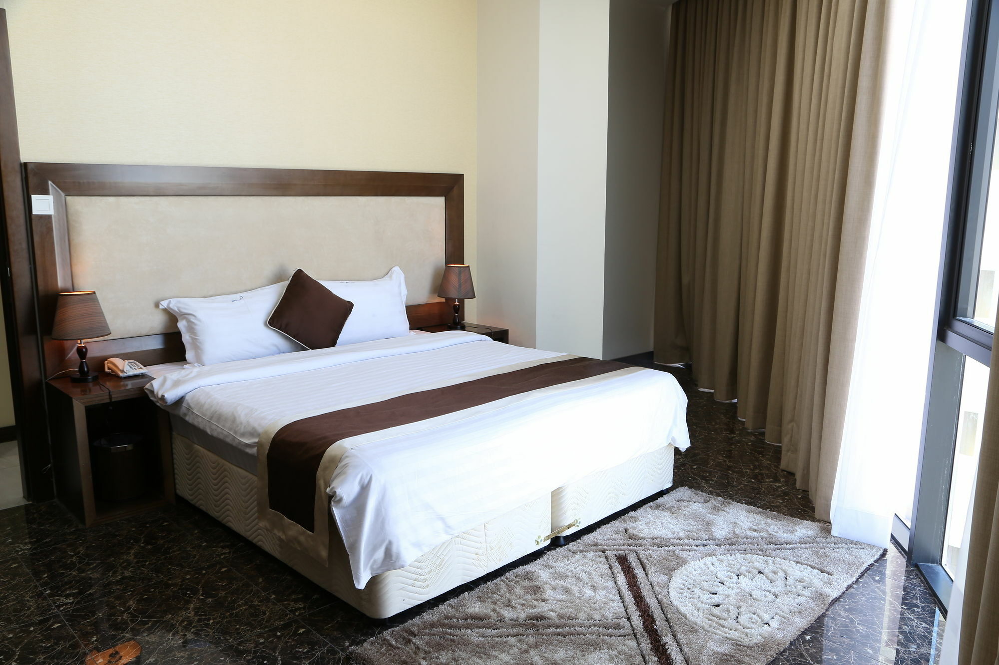 Belle Tower Apartments Manamah Buitenkant foto