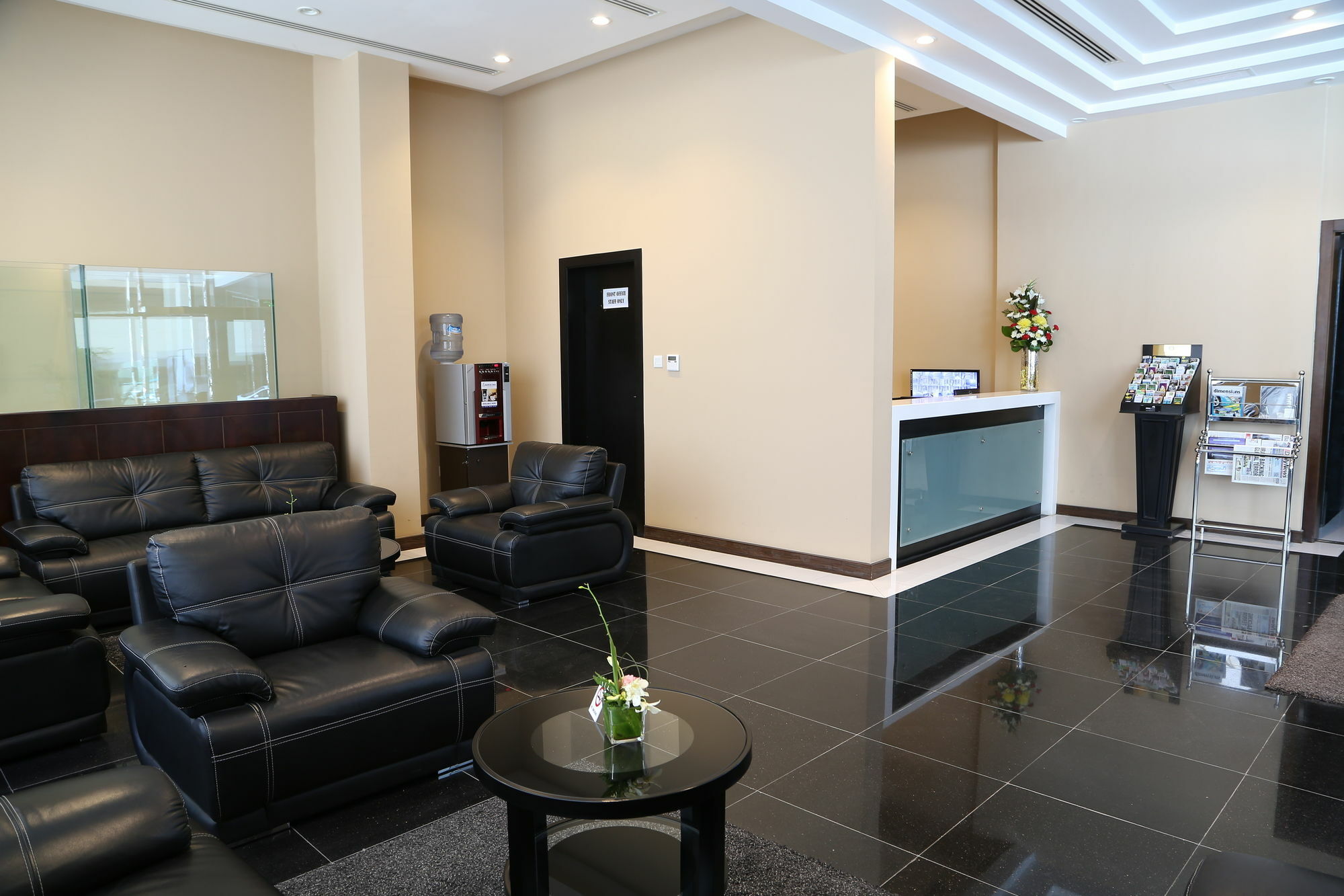 Belle Tower Apartments Manamah Buitenkant foto